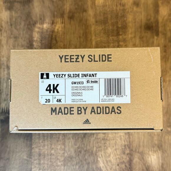 Adidas YEEZY Slide Infant Ochre Hook and Latch Sandal Size Kids US 4K - Picture 2 of 7
